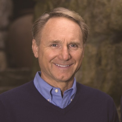 Dan Brown